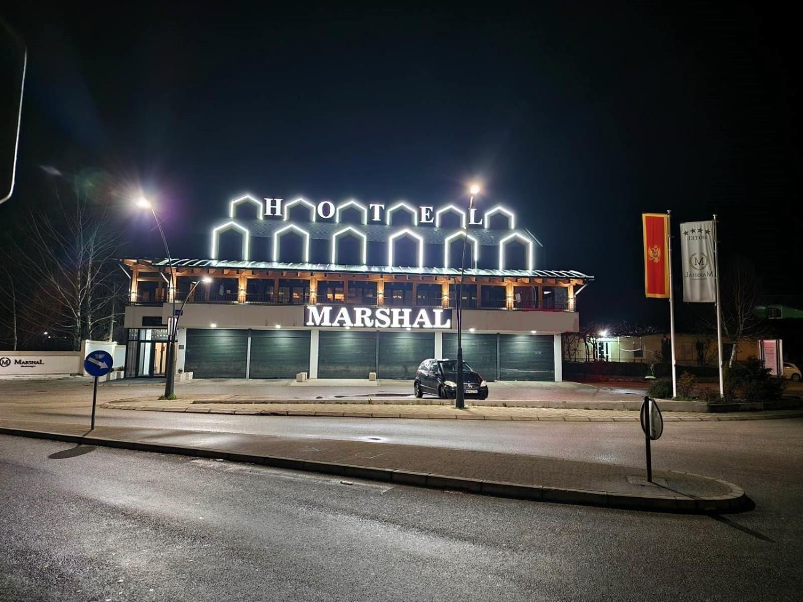Hotel Marshal Niksic Exterior foto
