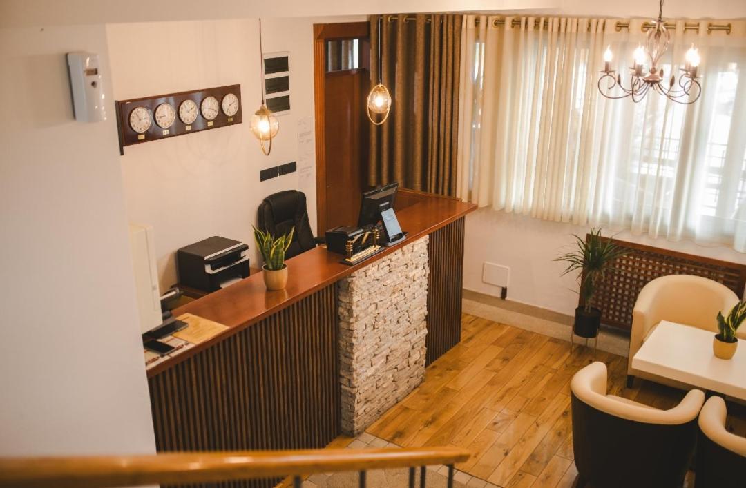 Hotel Marshal Niksic Exterior foto