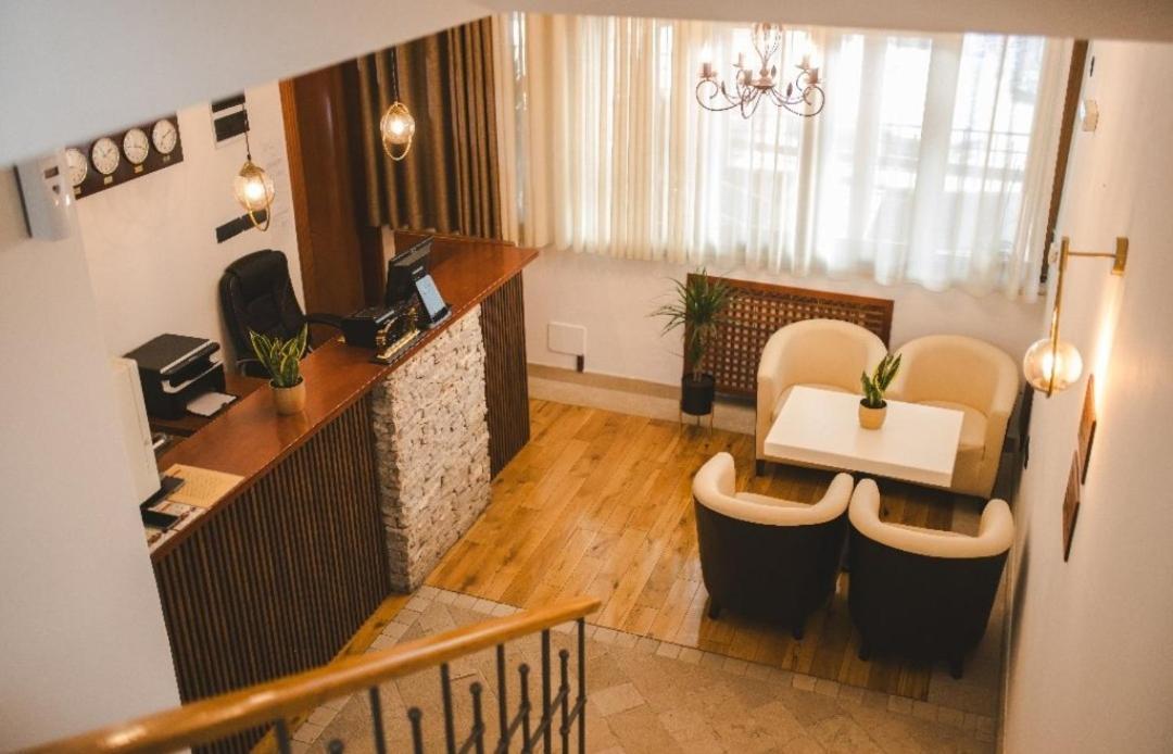 Hotel Marshal Niksic Exterior foto
